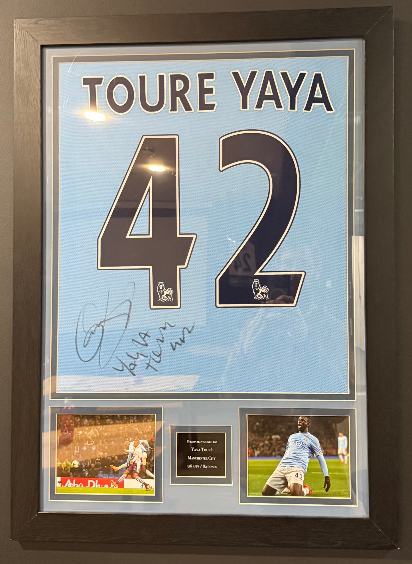 Yaya Touré Signed Manchester City Shirt Framed