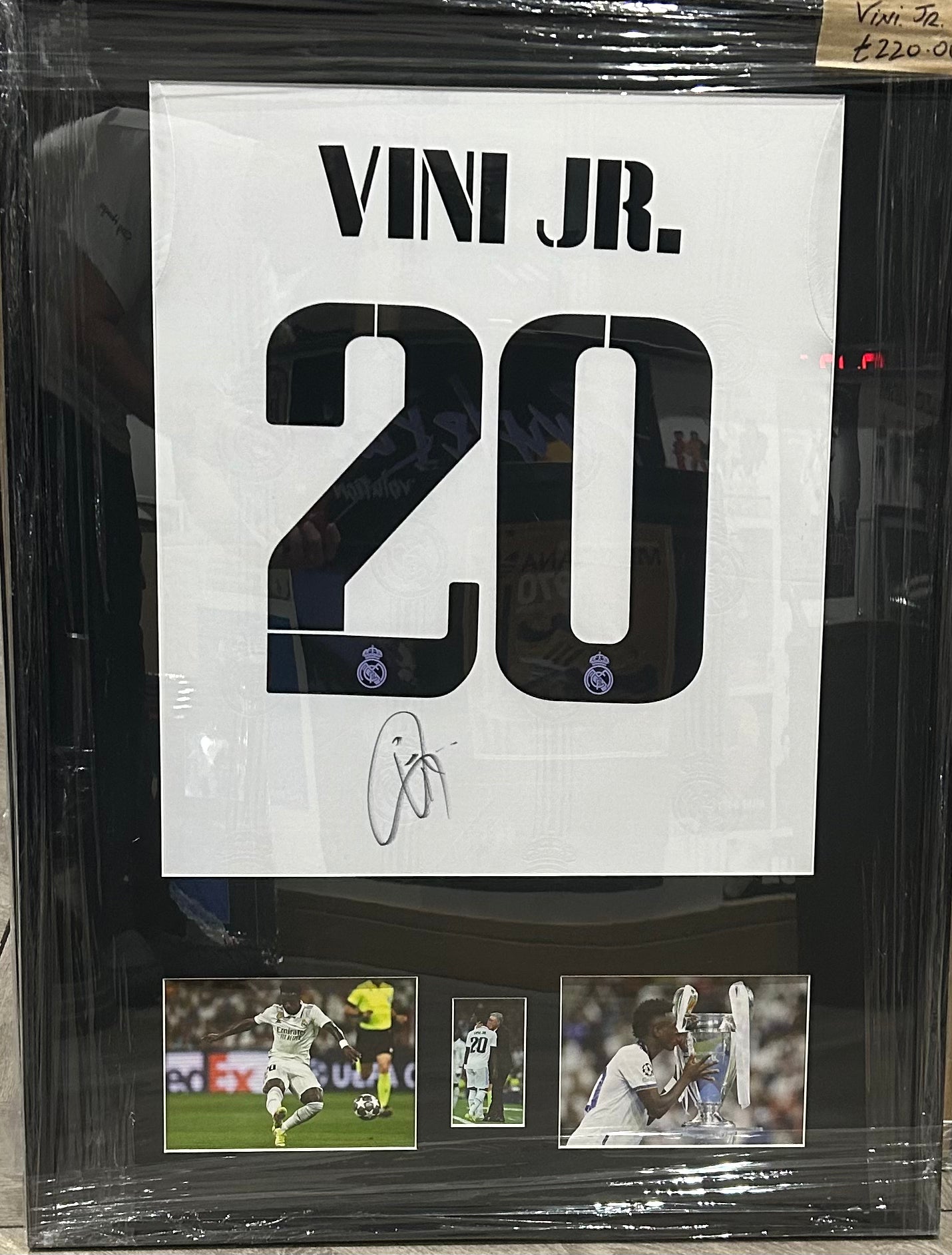 Framed Items by us