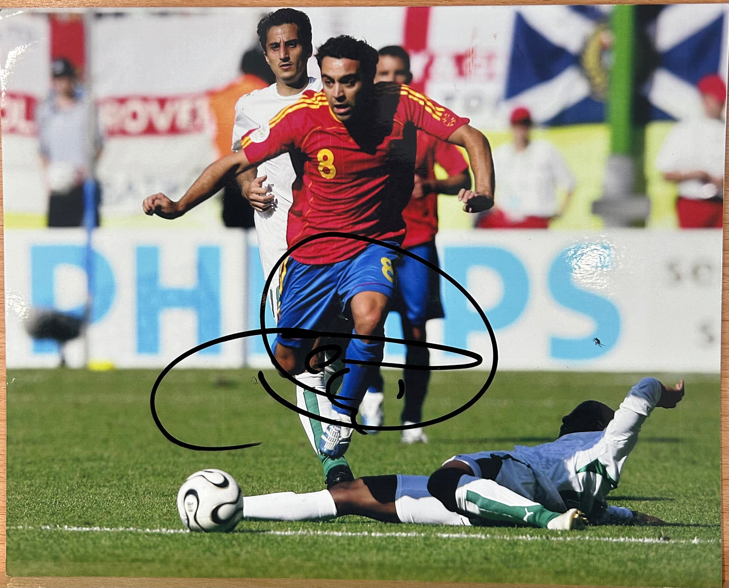 Xavi signed photo