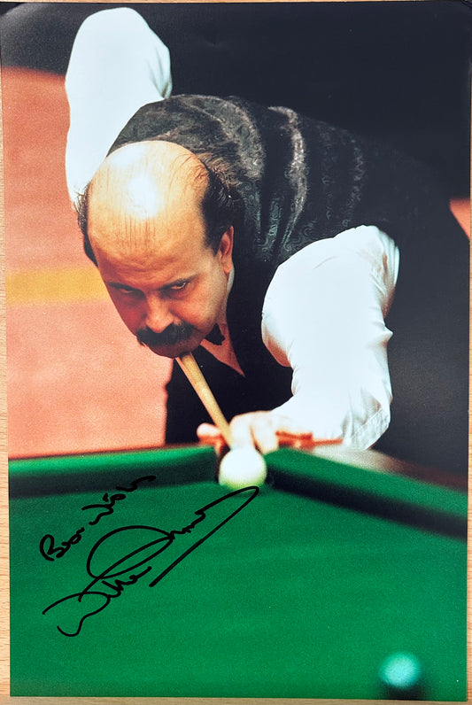 Willie Thorne Signed Photo