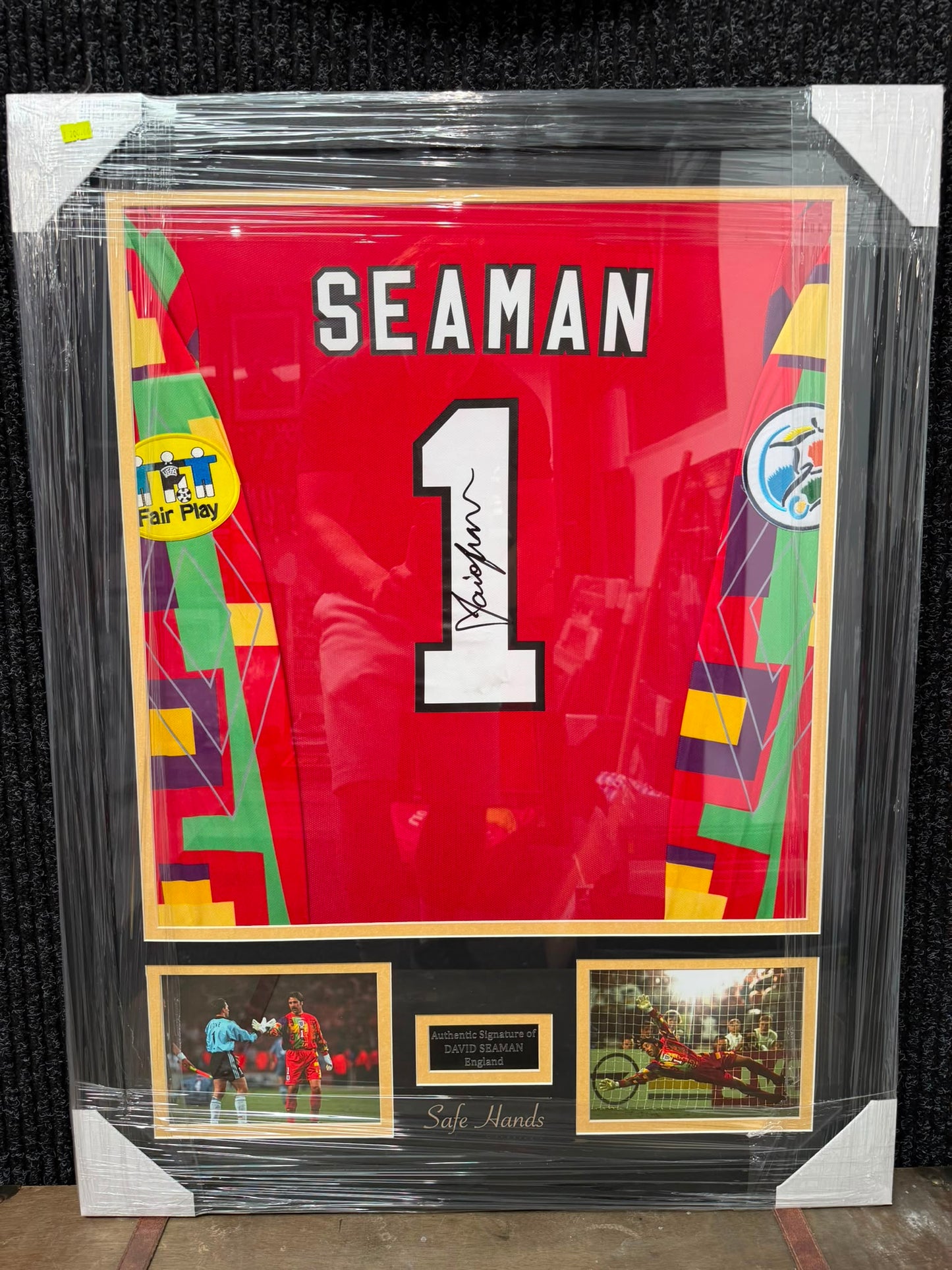 David Seaman Signed England Shirt Framed