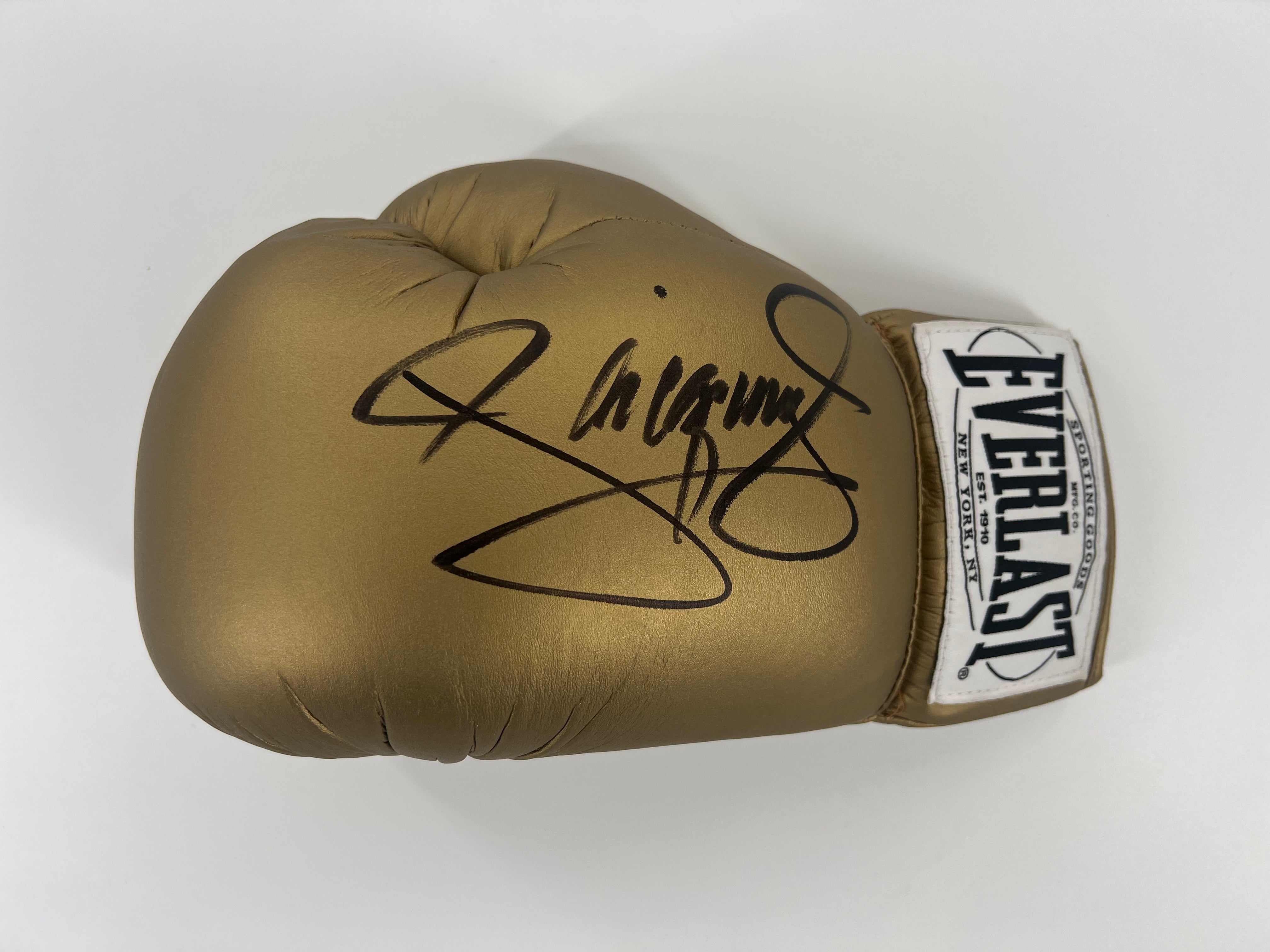 Manny Pacquiao signed Gold Everlast Boxing glove Hall of Frame