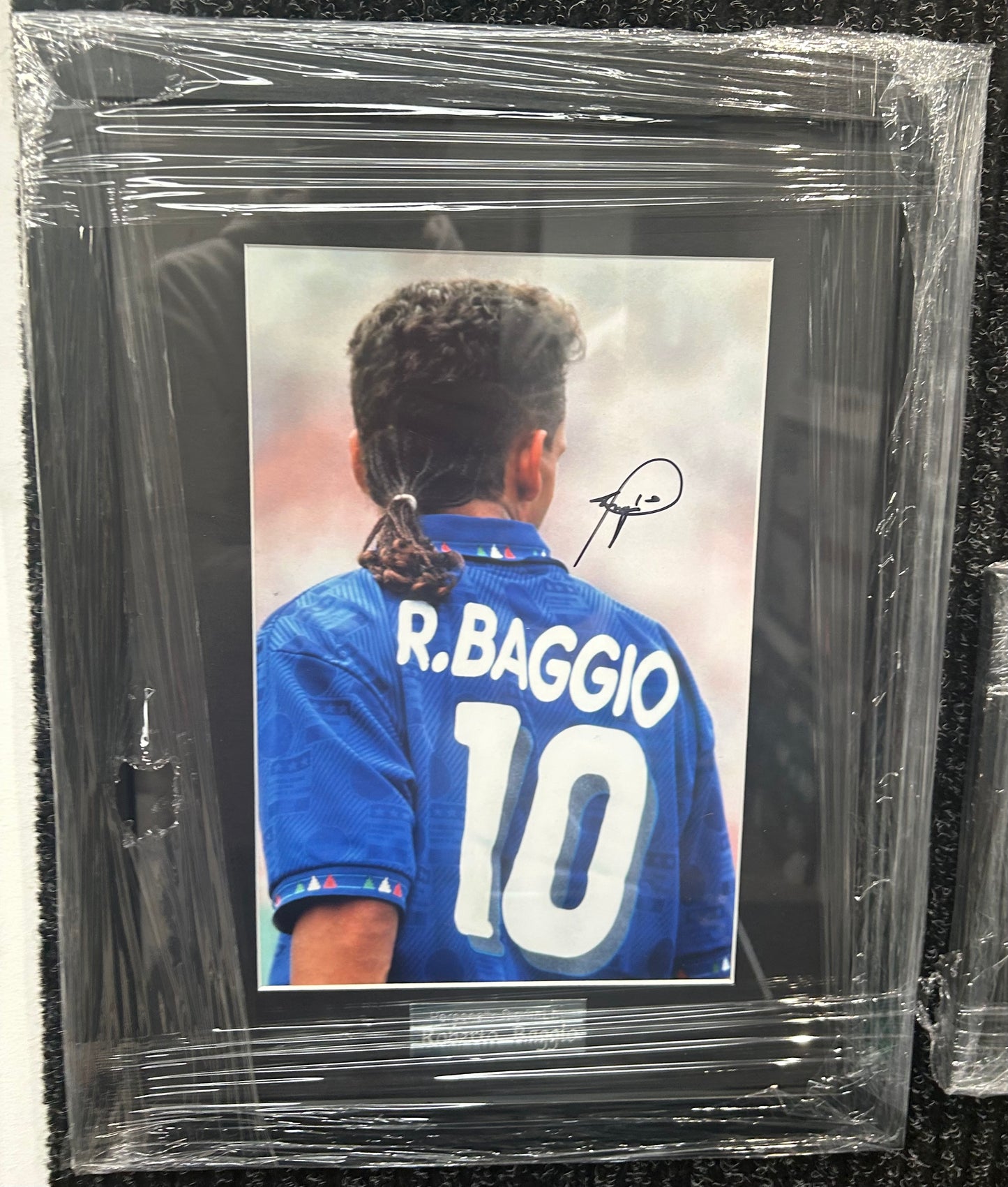 Roberto Baggio Signed Italy Photo Framed