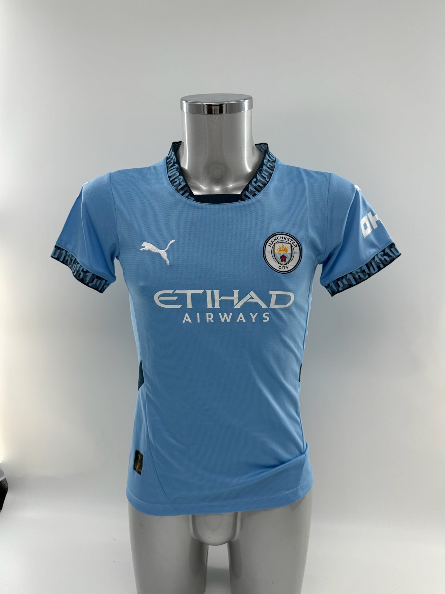 Alex Greenwood Signed Manchester City Shirt