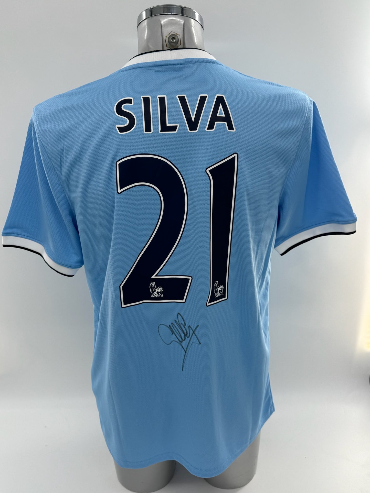 David Silva Signed Manchester City Shirt