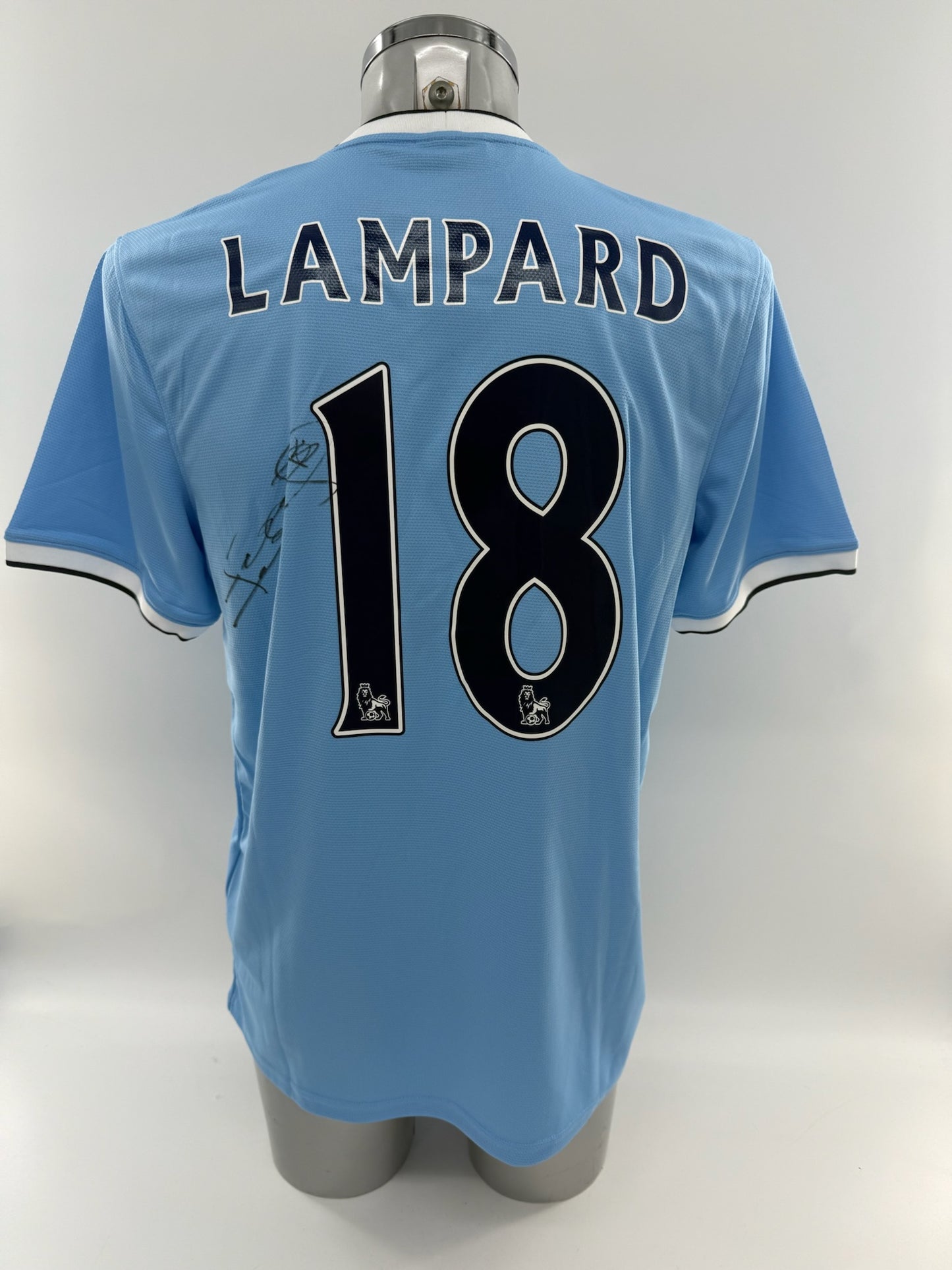 Frank Lampard Signed Manchester City Shirt