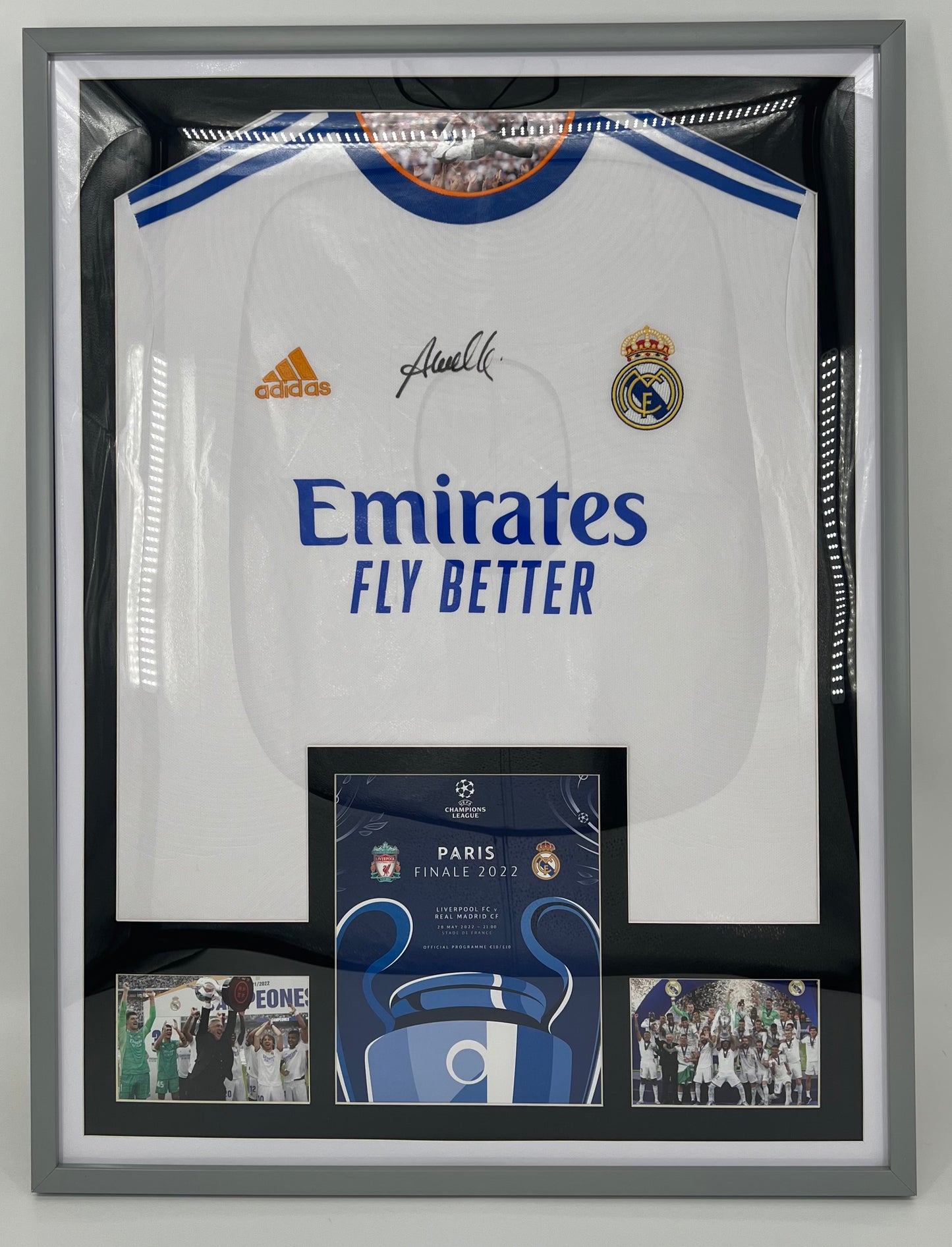 Carlo Ancelotti Signed Real Madrid Shirt Framed